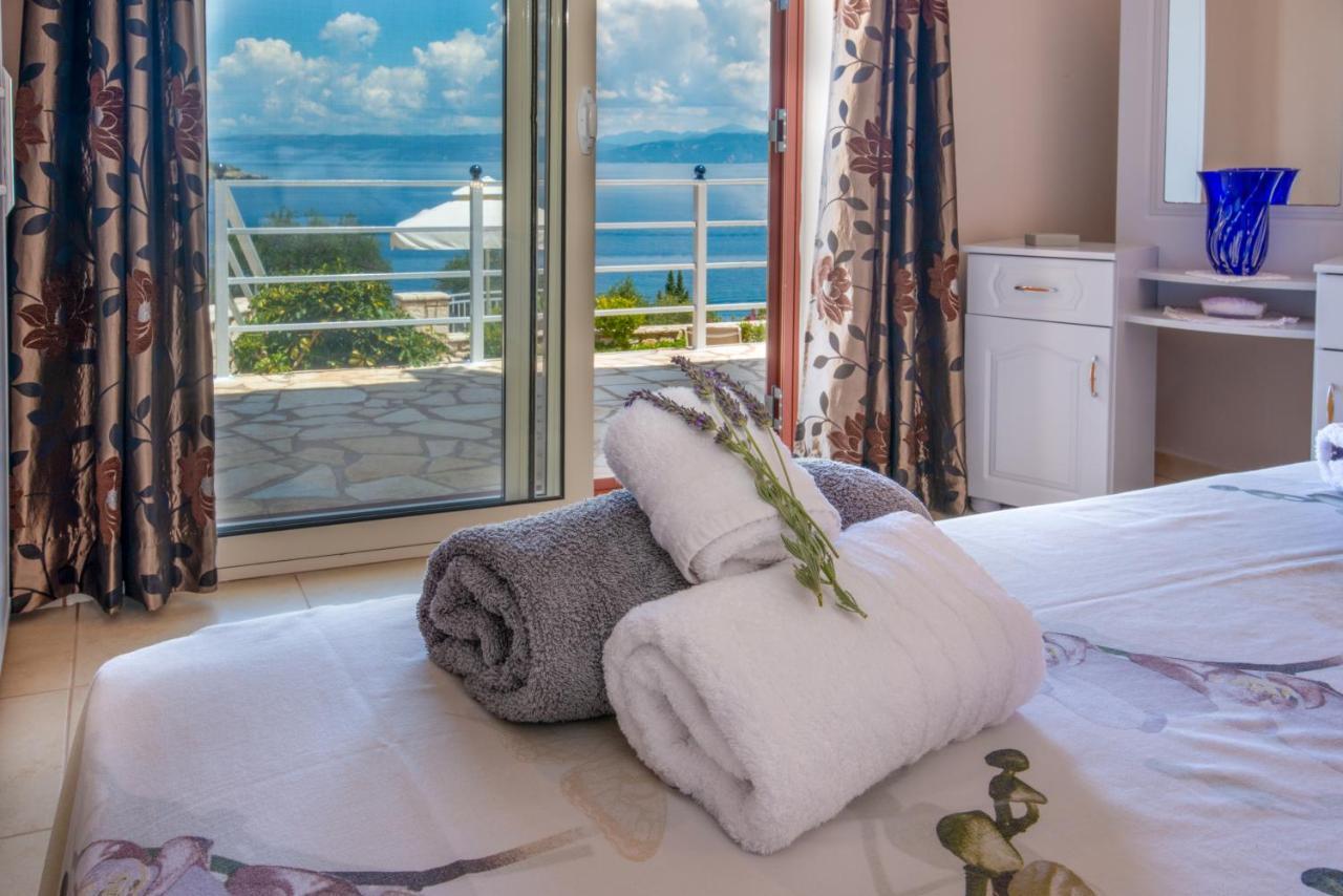 Villa Avgerini Paxos Gaios Extérieur photo