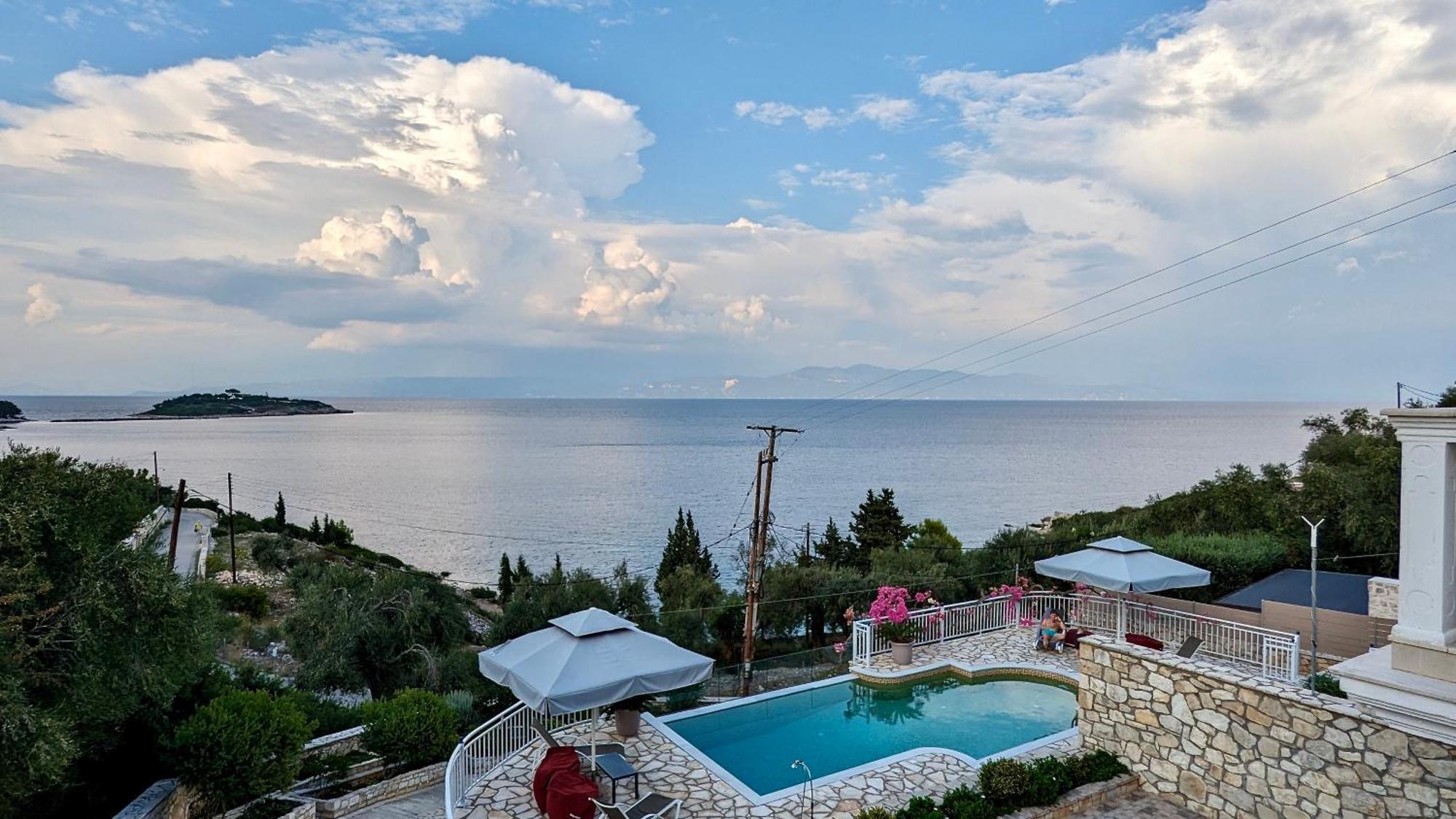 Villa Avgerini Paxos Gaios Extérieur photo