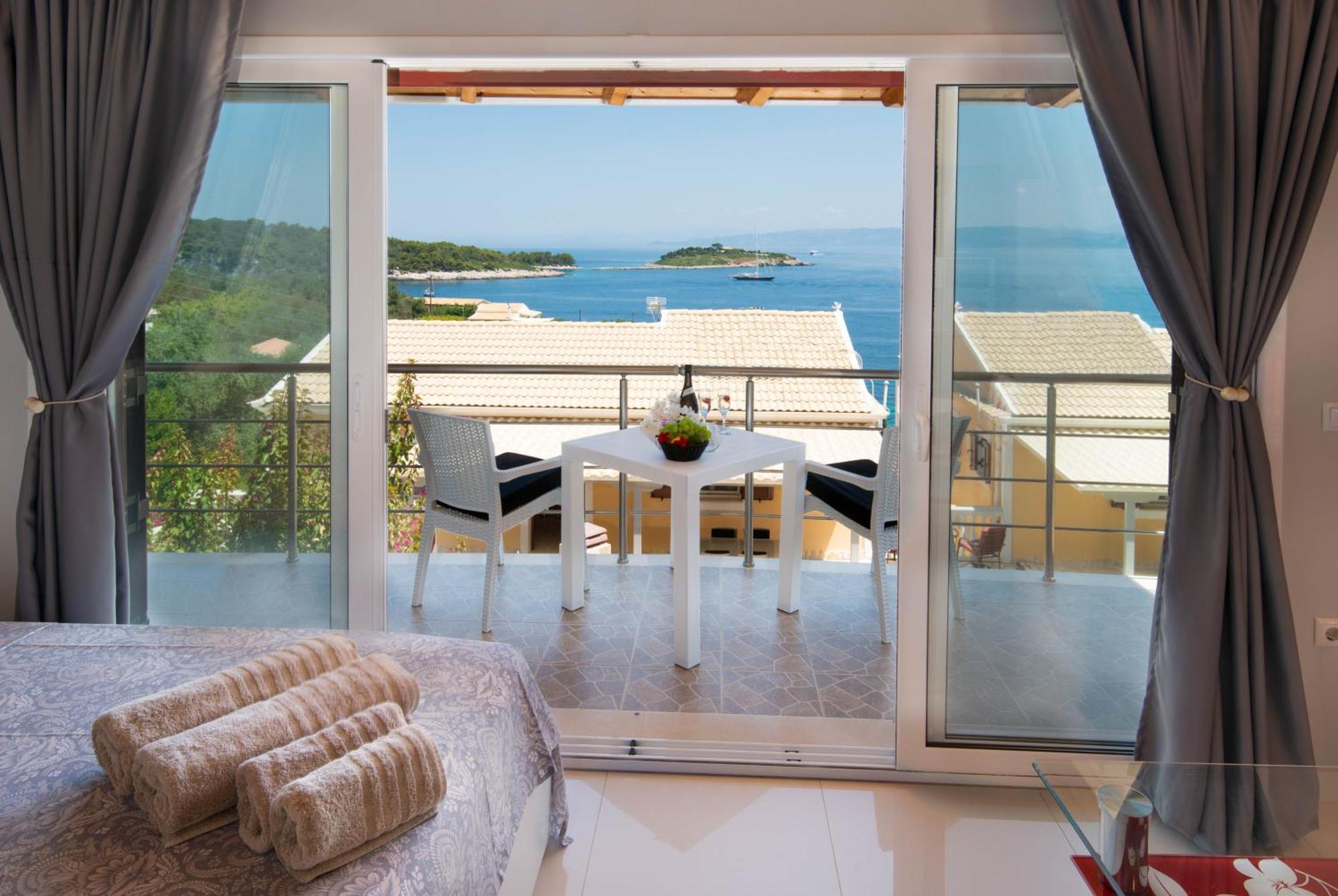 Villa Avgerini Paxos Gaios Extérieur photo